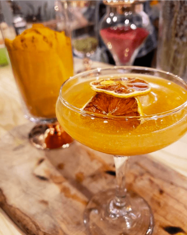 thyme tonic cocktail