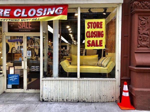 Futonland Closing