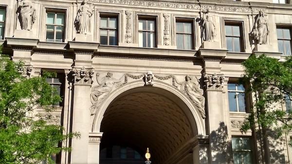 apthorp nora ephron
