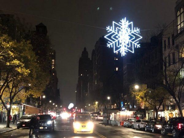giant snowflake 72nd street