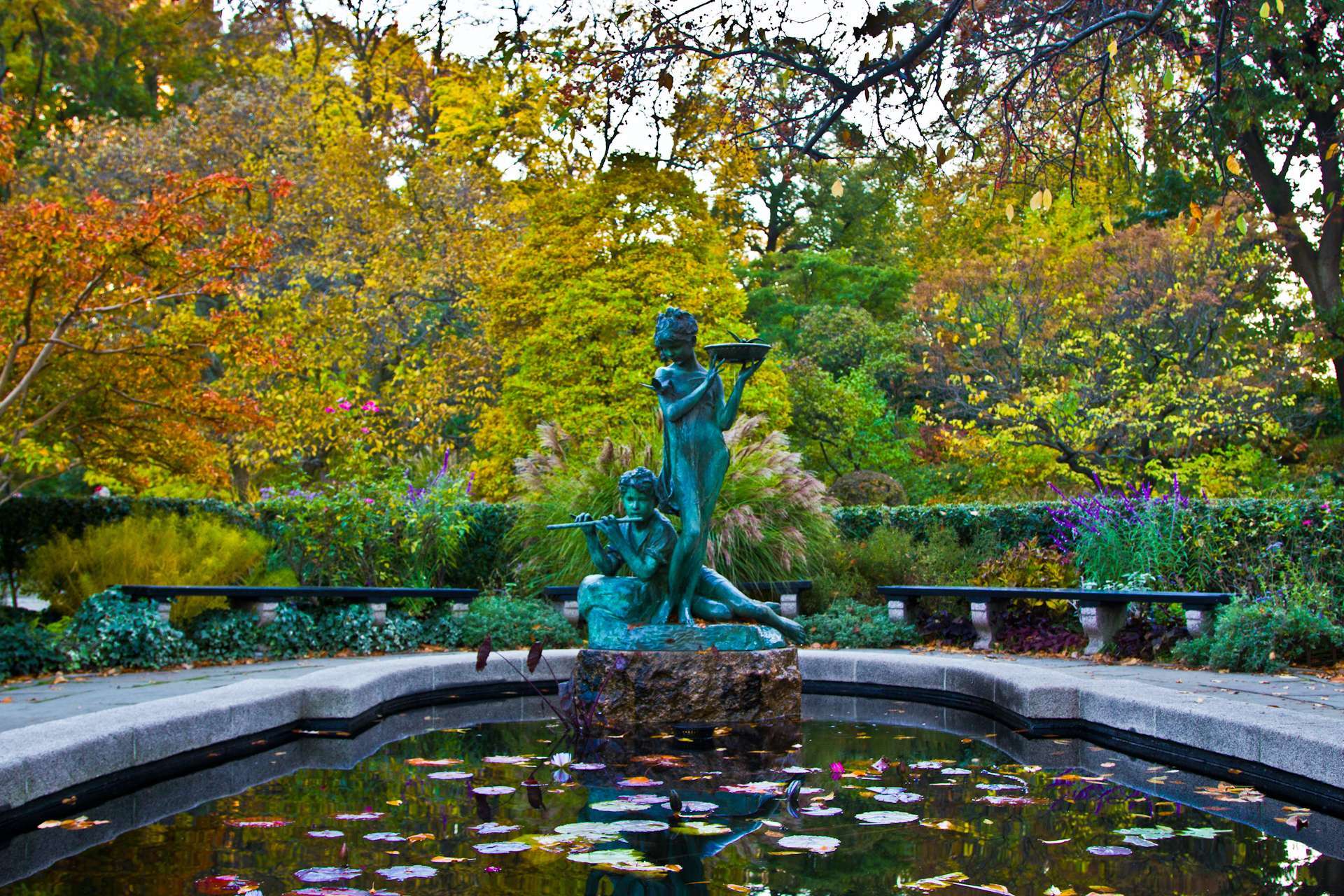 conservatory garden central park fall