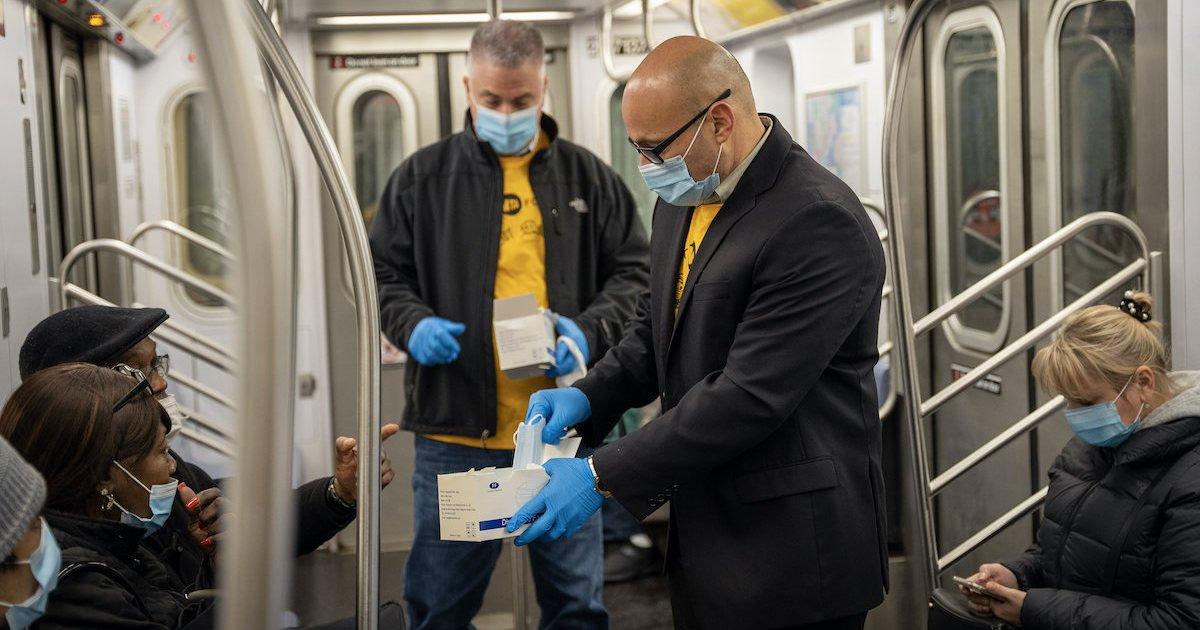 masks now optional nyc subway