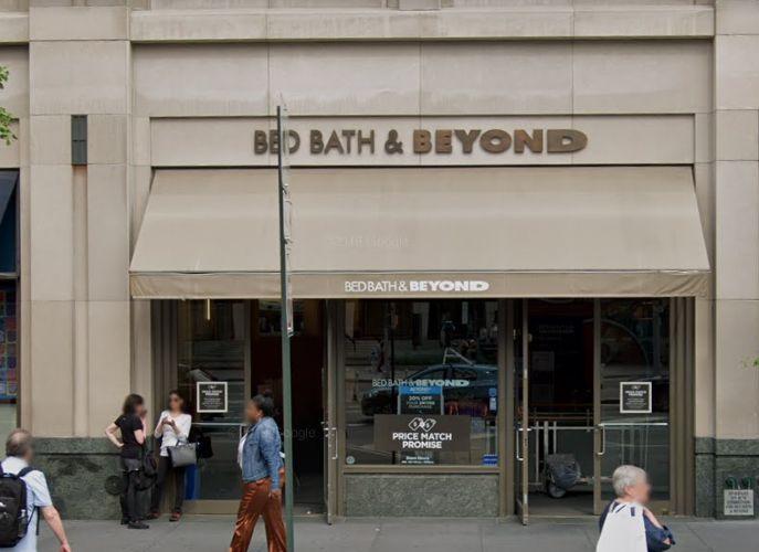 Bed Bath Beyond closing