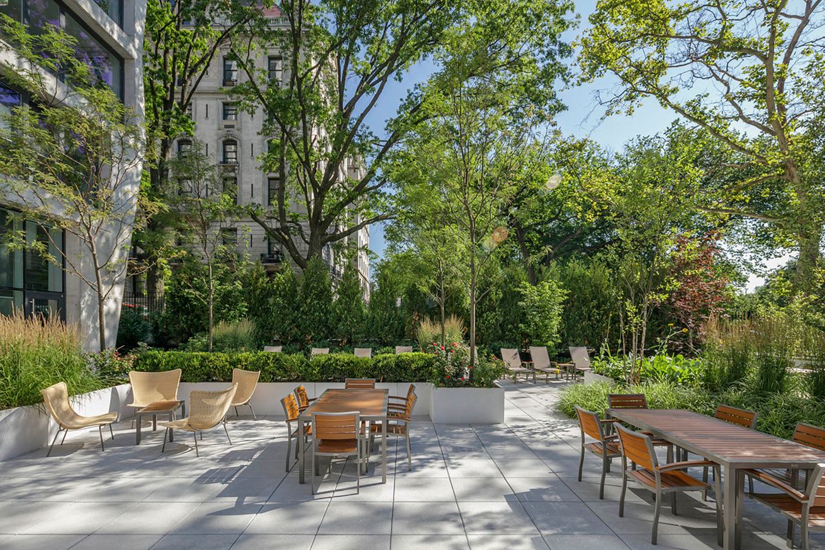 enclave outdoor space