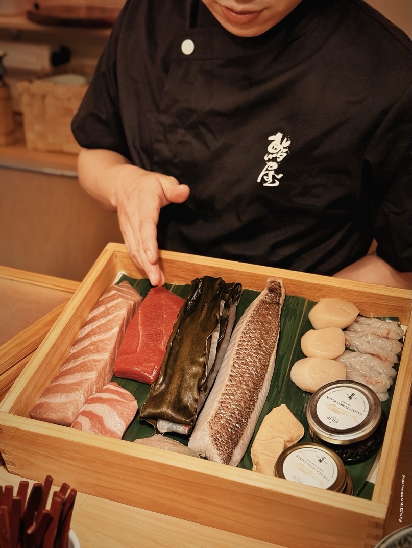 sushi koya fish box