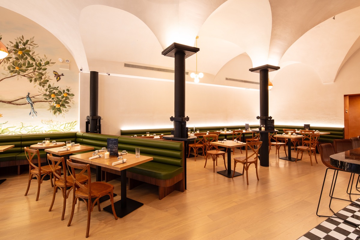 canto uws interior