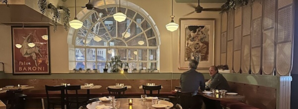 From the Corner: Florentin Bistro and Bar From the Corner: Florentin Bistro and Bar