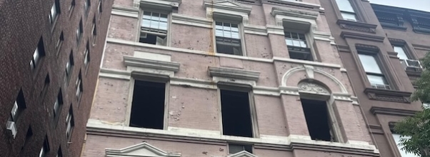 Fire on 78th Street Causes Minor Injuries, Damage to Local Business Fire on 78th Street Causes Minor Injuries, Damage to Local Business